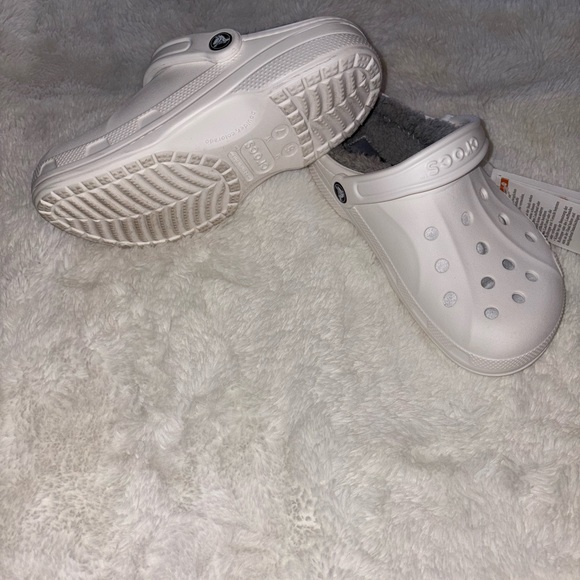 CROCS Women's White and Gray Slippers - Picture 6 of 6